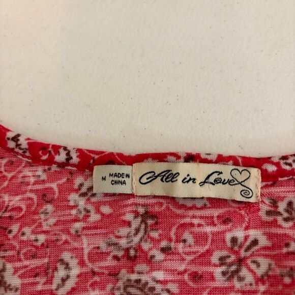 All In Love T-Shirt Women's Medium V-Neck Short Sleeve Boho Printed Casual Top - Picture 6 of 8